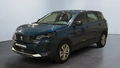 Usado Peugeot 5008 Active 130 HP (95 kW) 2022 SUV