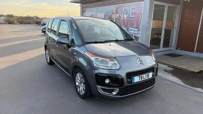Usado Citroën C3 Picasso 92 HP (67 kW) 2009 Antracite Monovolume