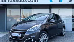 Usado 2019 Peugeot 208 Signature Sky Citadino | € 10.990 (Bom preço)