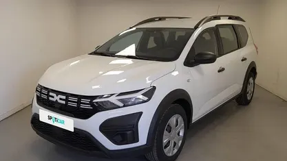 Usado Dacia Jogger Essentiel 110 HP (80 kW) 2023 Monovolume
