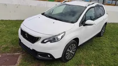 Branco Usado 2018 Peugeot 2008 SUV | € 15.000 (Preço justo)