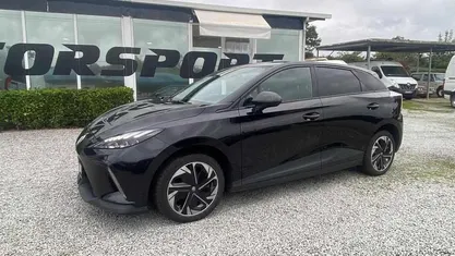 Usado 2023 MG MG4 EV Citadino | € 22.750 (Preço justo)