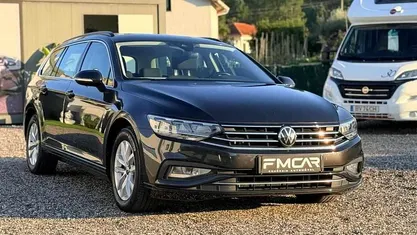 Cinzento Usado 2021 VW Passat Carrinha | € 18.990 (Preço justo)