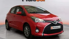 Vermelho Usado 2016 Toyota Yaris Comfort Citadino | € 11.890 (Preço justo)