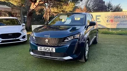 Usado Peugeot 3008 131 HP (96 kW) 2022 Azul SUV