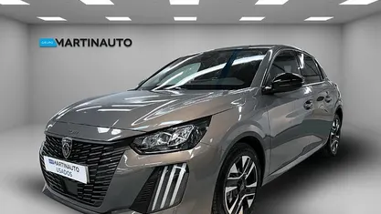 Usado Peugeot 208 Allure 136 HP (100 kW) 2025 Cinzento Citadino