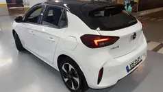 Branco Usado 2023 Opel Corsa-e Citadino | € 22.500 (Preço justo)