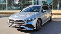 Cinzento Usado 2024 Mercedes A250 Advanced Plus Citadino | € 46.990 (Preço justo)