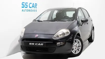 Usado Fiat Punto Lounge 69 HP (50 kW) 2013 Citadino