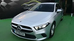 Cinza Usado 2018 Mercedes A180 Progressive | € 20.900 (Preço justo)