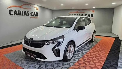 Usado Renault Clio V Evolution 90 HP (66 kW) 2024 Branco