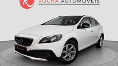 Branco Usado 2014 Volvo V40 CC Kinetic Carrinha | € 13.899 (Preço justo)