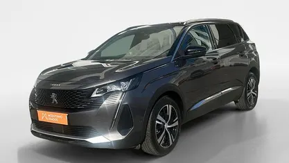 Usado Peugeot 5008 GT 130 HP (95 kW) 2023 SUV