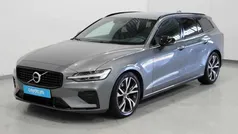 Cinzento Usado 2019 Volvo V60 Carrinha | € 25.990 (Preço justo)