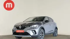 Cinzento Usado 2023 Renault Captur Techno SUV | € 21.999 (Preço justo)
