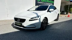 Branco Usado 2017 Volvo V40 Carrinha | € 17.900 (Preço justo)