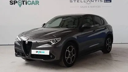 Usado Alfa Romeo Stelvio Super 160 HP (117 kW) 2022 Cinza SUV
