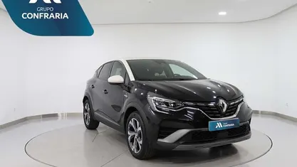 Preto Usado 2023 Renault Captur SUV | € 19.730 (Preço justo)
