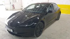 Preto Usado 2024 Tesla Model 3 Sedan | € 36.600 (Preço justo)