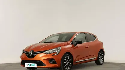 Usado Renault Clio V Techno 90 HP (66 kW) 2023 Laranja