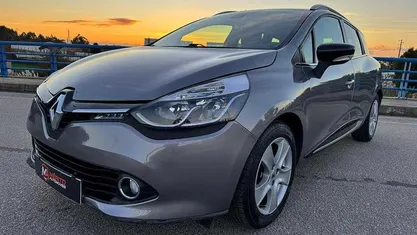 Usado 2015 Renault Clio IV Carrinha | € 7.990 (Bom preço)