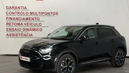 Usado 2024 Fiat 600 La Prima SUV | € 25.250 (Preço justo)