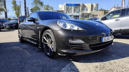 Castanho Usado 2012 Porsche Panamera Platinum Edition Sedan | € 32.900 (Bom preço)