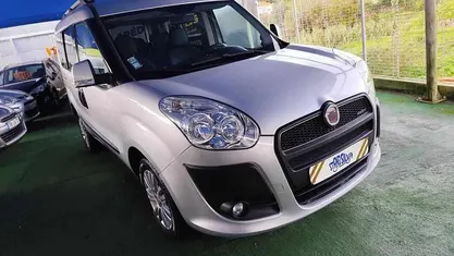 Usado Fiat Doblò 90 HP (66 kW) 2011 Branco Monovolume