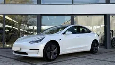 Branco Usado 2020 Tesla Model 3 Standard Range Sedan | € 20.999 (Preço justo)