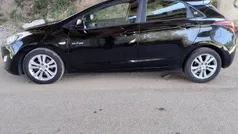 Preto Usado 2012 Hyundai i30 Comfort Citadino | € 7.250 (Bom preço)