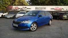 Azul Usado 2021 Skoda Fabia Ambition | € 10.250 (Super Preço)