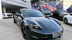 Usado 2020 Porsche Taycan Turbo S Sedan | € 109.950