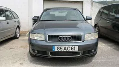 Cinzento Usado 2001 Audi A4 | € 5.000 (Preço justo)