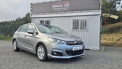 Cinzento Usado 2016 Citroën C4 Feel | € 11.400 (Preço justo)