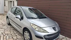 Cinzento Usado 2007 Peugeot 207 | € 5.450 (Preço justo)