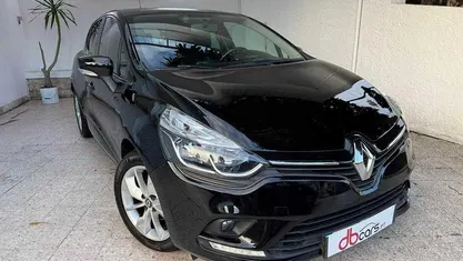 Usado 2017 Renault Clio IV Intens | € 11.450 (Preço justo)