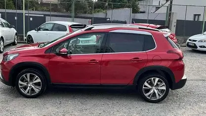 Usado 2017 Peugeot 2008 Allure SUV | € 9.499 (Preço justo)