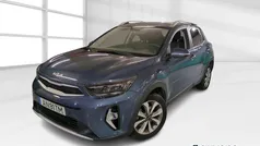 Azul Usado 2022 Kia Stonic SUV | € 16.400 (Preço justo)
