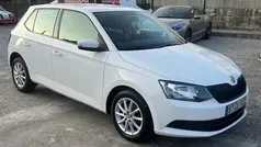 Branco Usado 2016 Skoda Fabia Active | € 7.999 (Preço justo)