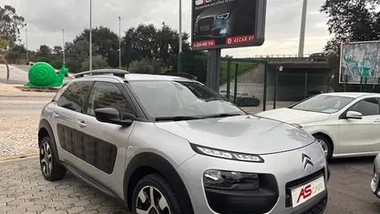 Usado Citroën C4 Cactus 100 HP (73 kW) 2017 Citadino