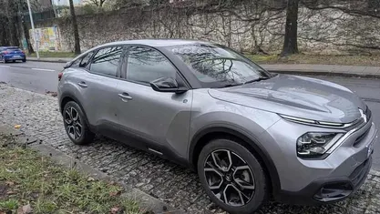 Usado Citroën e-C4 100 kW (136 HP) 2021 Cinzento Citadino