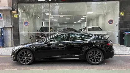 Preto Usado 2019 Tesla Model S Citadino | € 29.950 (Preço justo)