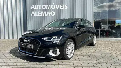 Usado Audi A3 Sportback e-tron Advanced 204 HP (150 kW) 2024 Preto Citadino