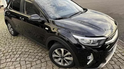 Usado 2022 Kia Stonic SUV | € 13.700 (Preço justo)