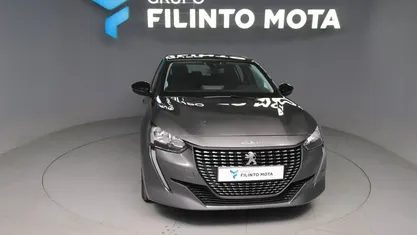 Usado Peugeot 208 Active 100 HP (73 kW) 2023 Cinzento Citadino