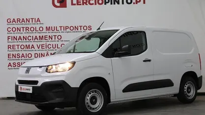 Usado 2025 Fiat Doblò Monovolume | € 20.990 (Bom preço)