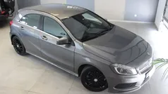 Cinza Usado 2015 Mercedes A180 AMG line | € 18.990 (Preço justo)