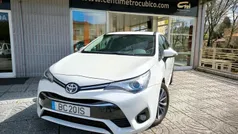 Branco Usado 2017 Toyota Avensis Carrinha | € 14.500 (Preço justo)