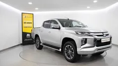 Cinza Usado 2021 Mitsubishi L200 Invite Pickup | € 32.980 (Preço justo)
