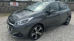 Usado 2016 Peugeot 208 GT-line Citadino | € 11.950 (Preço justo)